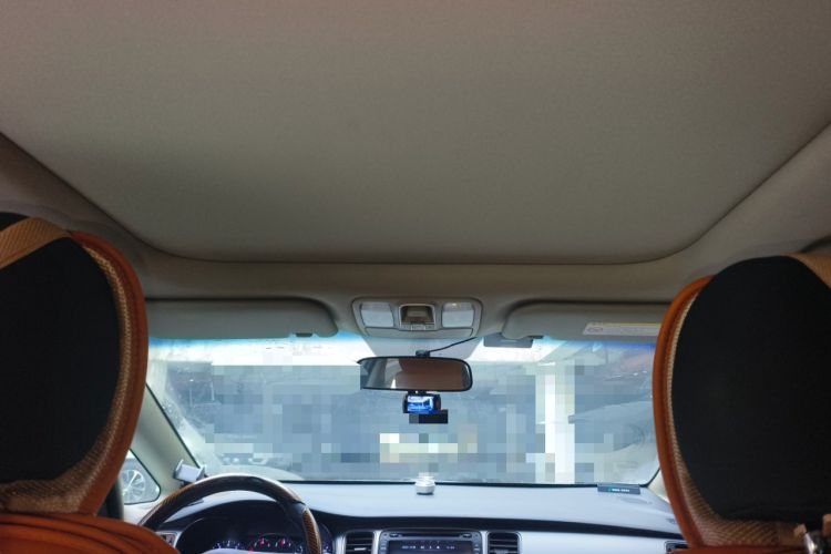 Used Kia Carens 2013 2.0L 7-Seater Automatic Standard Version China IV Standard