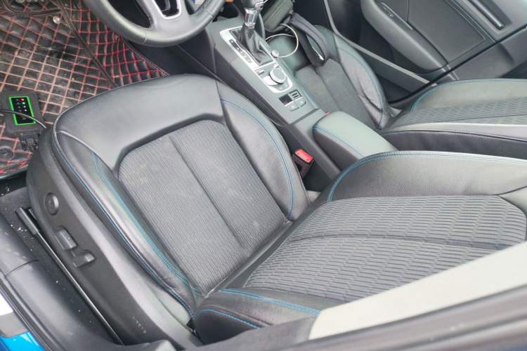 Used Audi A3 2018 30th Anniversary Edition Sportback 35 TFSI Fashion Model Left Front Seat