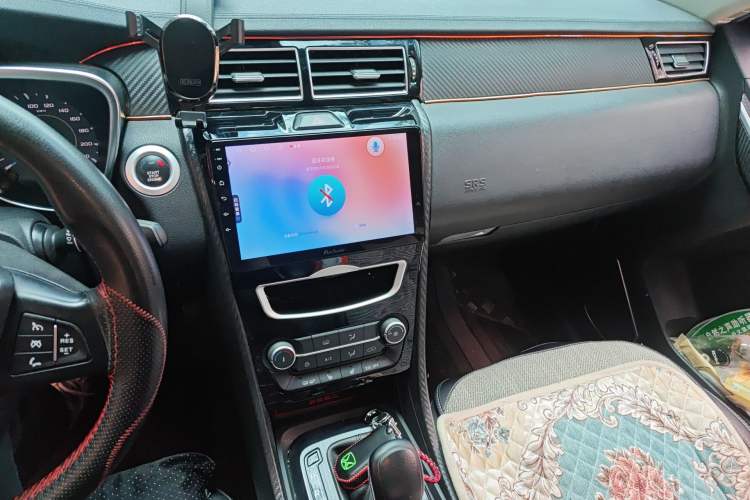 Used JMC Yusheng S330 2016 1.5L GTDi Automatic Two-Wheel Drive Prestige Edition Audio And AC Panel