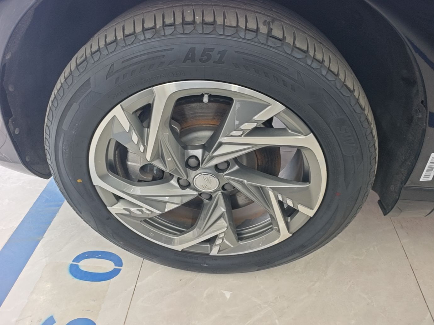 Hongqi HS3 PHEV 2024 PHEV 115km Jingwei Edition — снимка 10