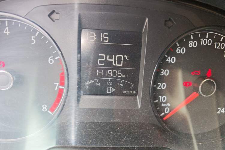 Used Volkswagen Polo 2016 1.4L Manual Fashion Model