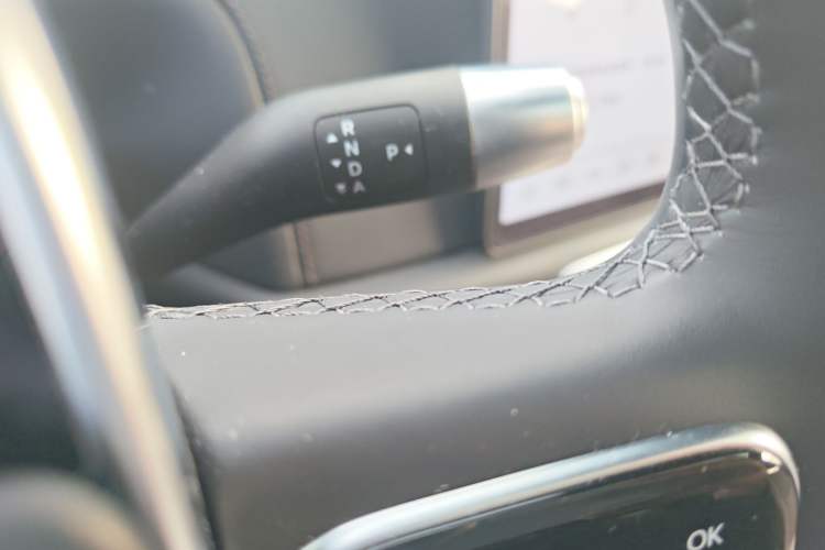 Used Li Auto L8 2025 Max Smart Refresh Edition
