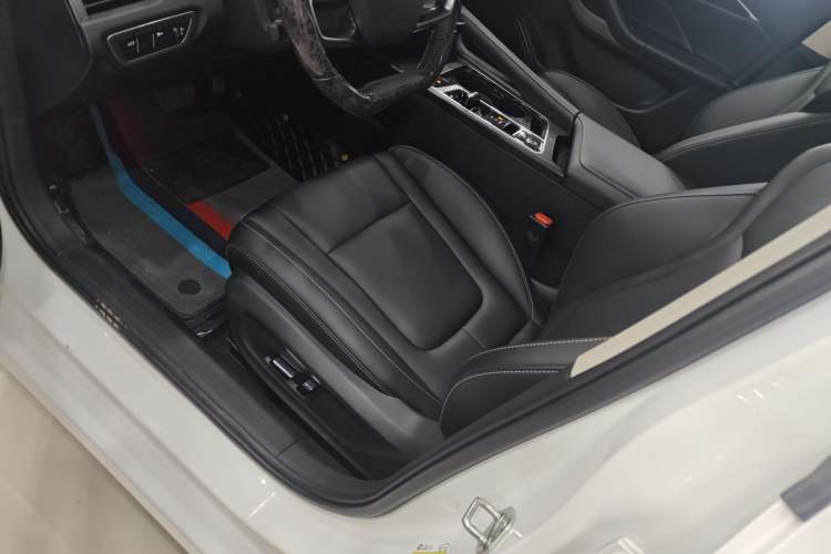 Used Bestune B70 2024 Dragon Edition 1.5T Leading Model
