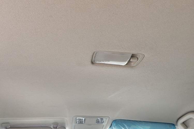 Used Nissan Sylphy 2012 Classic 1.6XE Manual Comfort Edition Headliner