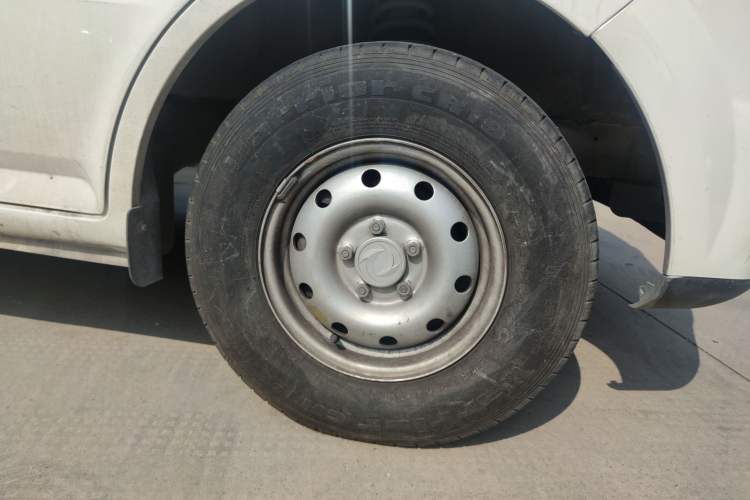 Used Dongfeng Yufeng EM27 2024 EM27L Henan Lidong 41.472 kWh