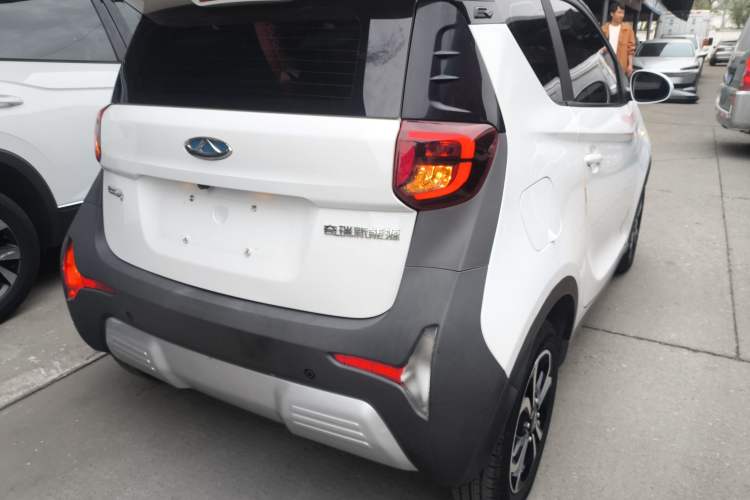 Used Chery QQ Little Ant 2021 150 000 Yuan Ant Fan Edition Ant Trend Version Lithium-Ion Battery