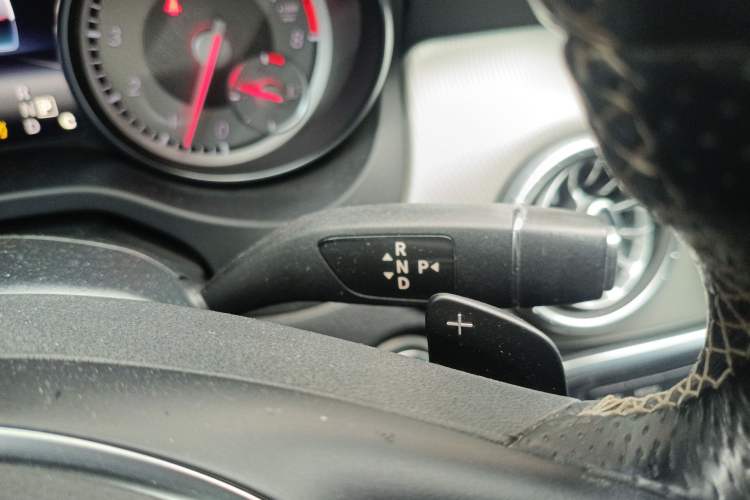 Used Mercedes-Benz CLA 2016 CLA 200 Style Edition Gear Lever