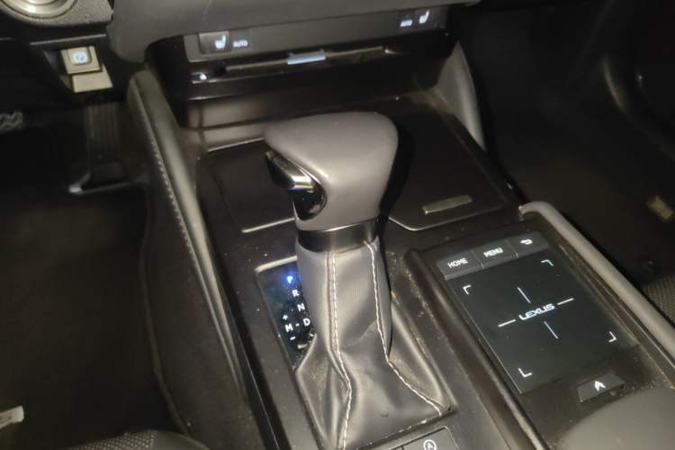 Used Lexus ES 2020 200 Excellence Edition