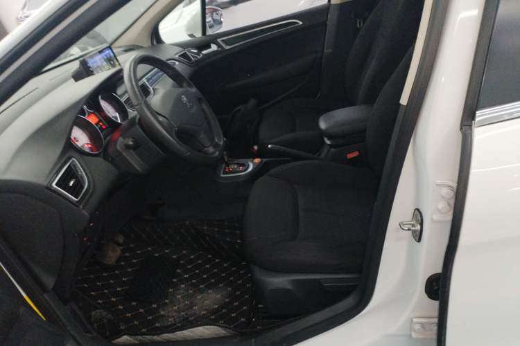 Used Peugeot 308 2014 Enjoyment Edition Classic 1.6L Automatic Fashion Model Left Front Seat