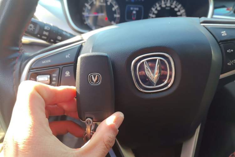 Used CHANGAN Raeton CC 2018 1.5T Automatic Haoya Model China V Standard
