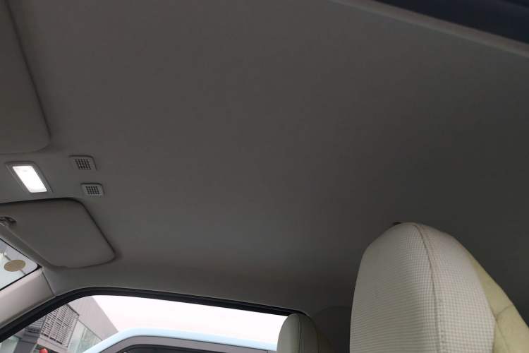 Used Geely Galaxy Panda 2023 Panda Mini 200km Endurance Bear
