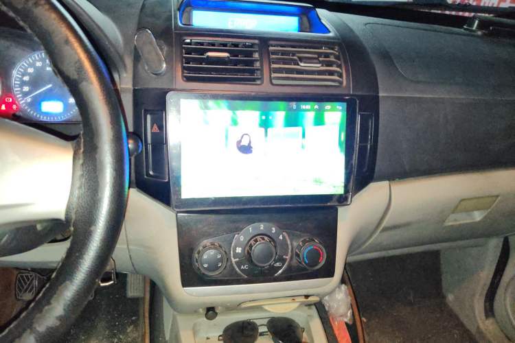 Used BAIC Changhe M50S 2015 1.4L Restyled Business Class (Leaf Spring) K14B Audio And AC Panel