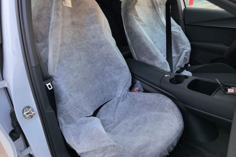 Used Volkswagen ID.UNYX 2025 Pure Model
