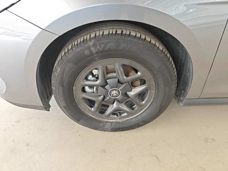 Used BYD Qin PLUS 2025 DM-i Smart Drive 55KM Leading Model — 22