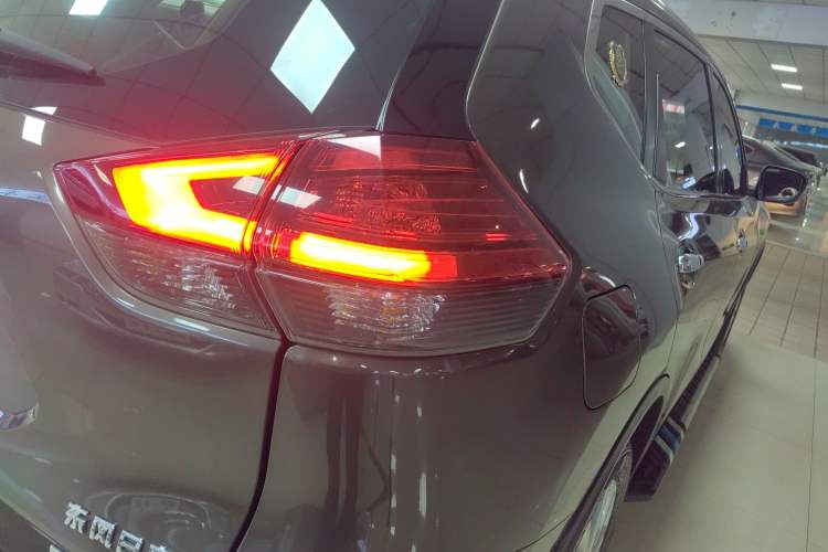 Used Nissan X-Trail 2020 2.0L XL ITS CVT 2WD SmartConnect Comfort Edition
