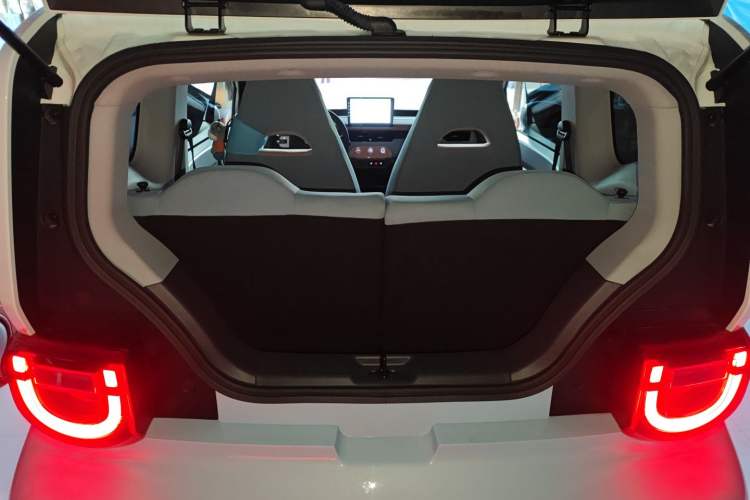 Used Chery QQ Ice Cream 2025 205km Qi Energy Version
