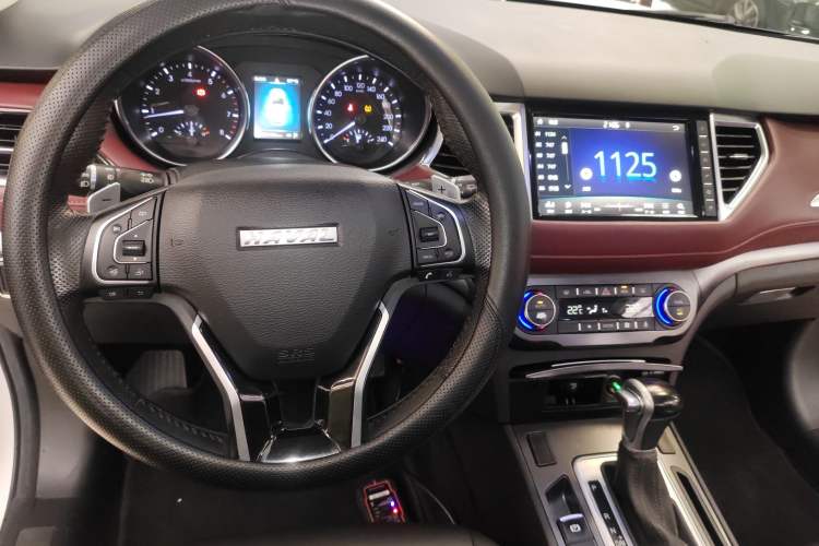 Used Haval H6 Coupe 2018 Red-Label 1.5T Automatic Two-Wheel Drive Luxury Model