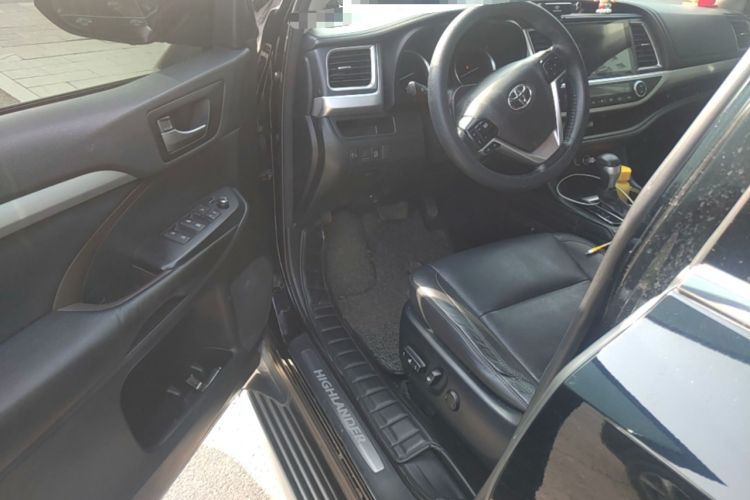 Used Toyota Highlander 2015 2.0T Four-Wheel Drive Luxury Edition 7-Seater