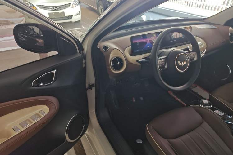 Used Wuling Bingo 2023 333 km Lingxi Connected Version