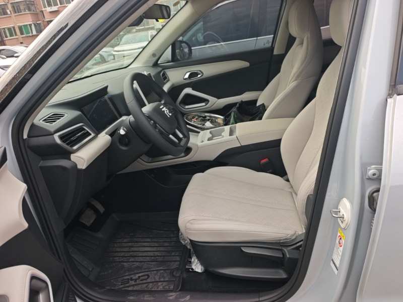 Used BYD Yuan UP 2025 Model 301KM Leading Version — 14