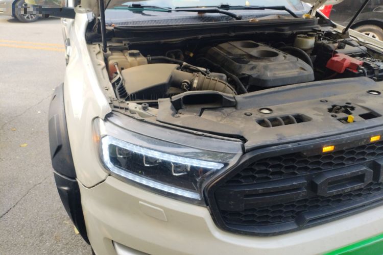 Used Ford Everest 2016 2.0T Gasoline Automatic 4x4 Flagship Edition
