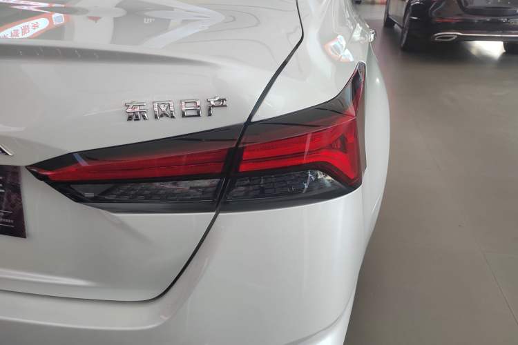 Used Nissan Teana 2022 2.0L XL-TLS Enjoyment Edition Right Rear Taillight