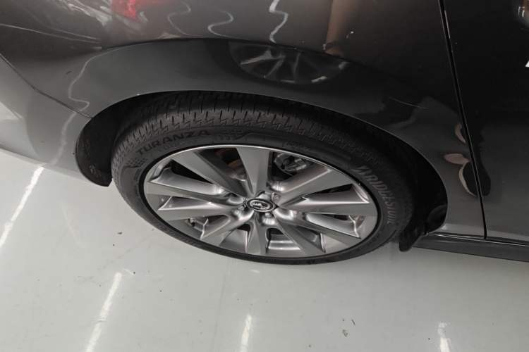 Used Mazda 3 Axela 2021 2.0L Automatic ZhiXuan Edition Exterior 5