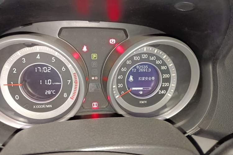 Used Bestune B90 2014 1.8T automatic comfort version
