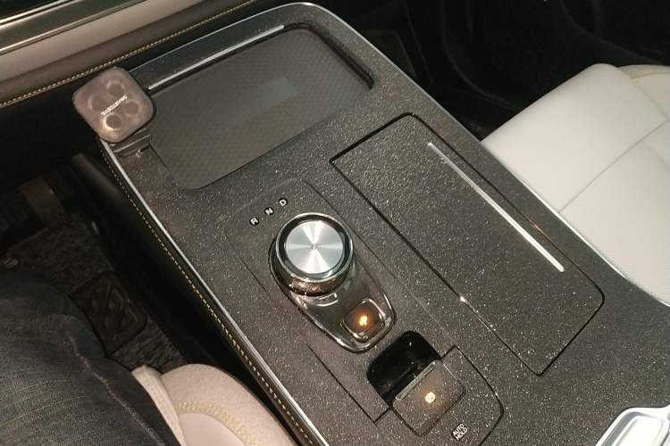 Used AION V 2021 Plus 70 Smart Edition Lithium Iron Phosphate