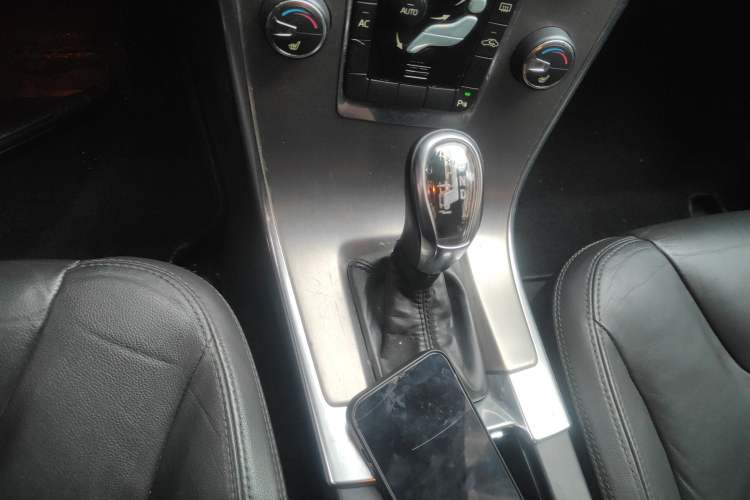 Used Volvo XC60 2013 T5 Comfort Edition