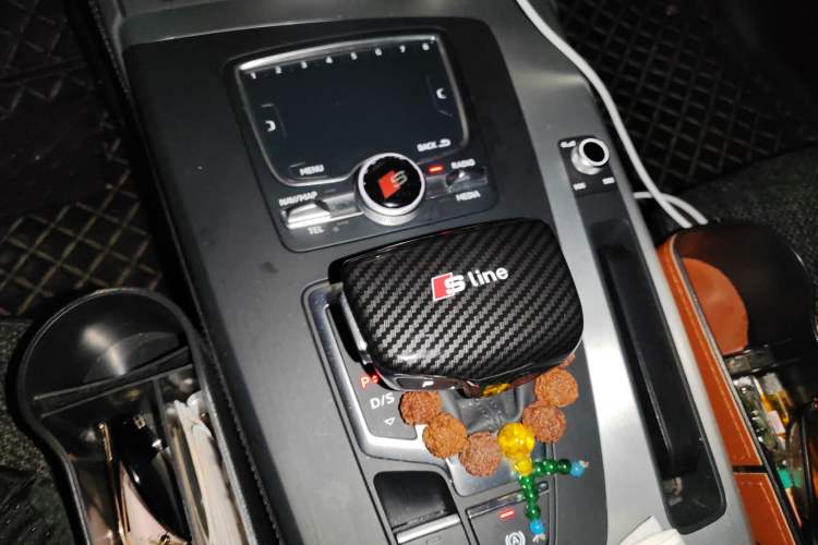 Used Audi Q5L 2020 Updated 40 TFSI Prestige Fashion Edition
