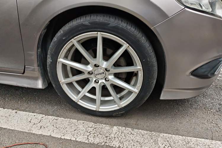 Used Honda Jade 2016 1.8L Automatic Comfort Elite Version 5 Seats