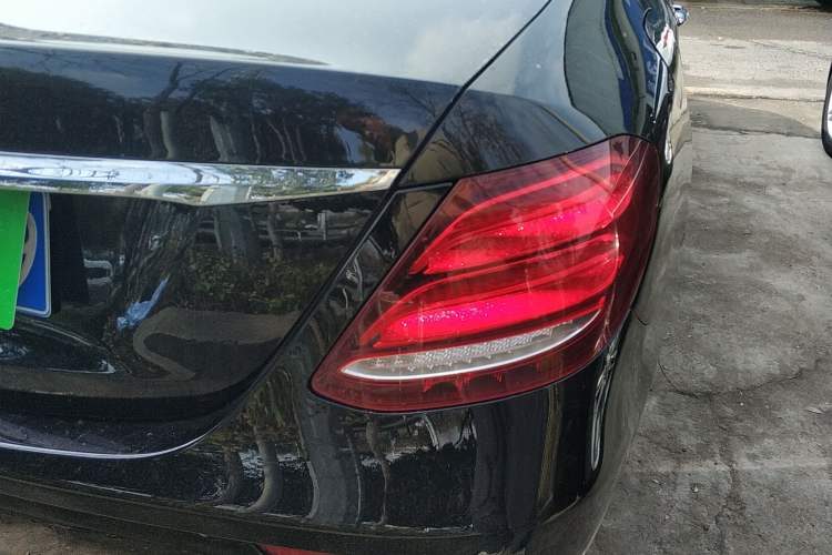 Used Mercedes-Benz E-Class 2020 Facelift E 260 L
