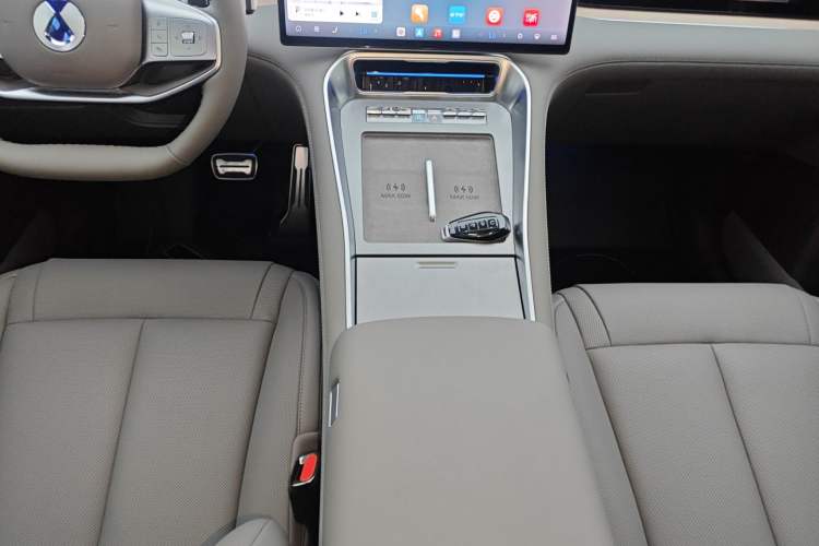 Used Denza N8L 2025 Model Zunrong Model Gear Lever