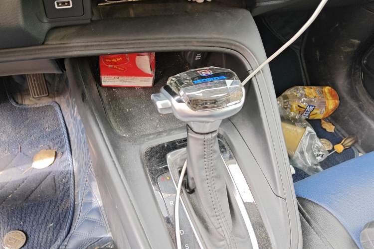 Used Honda XR-V 2023 1.5L CVT Thermal Edition Gear Lever