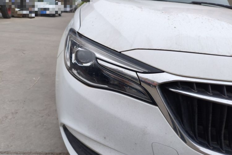 Used Buick GT 2021 Revised Version Flagship 1.5L Automatic Elite Edition Right Front Headlight