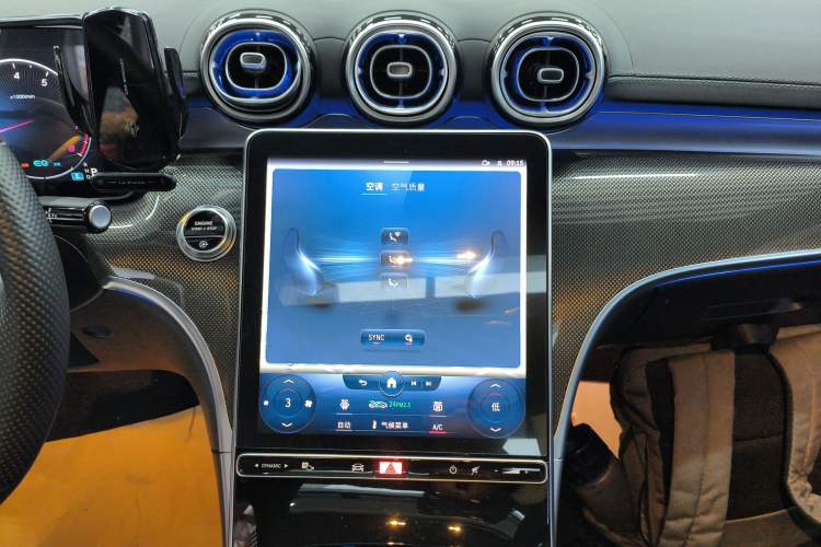 Used Mercedes-Benz C-Class 2022 Restyled C 260 L Sport Edition Audio And AC Panel