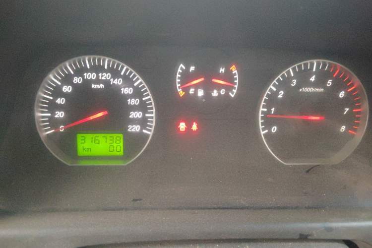 Used Jinbei Express 2017 2.0L Standard Version V19
