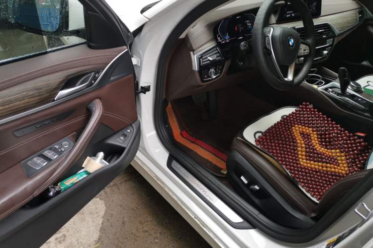 Used BMW 5 Series New Energy 2020 Mileage Upgrade Version 530Le Luxury Package
