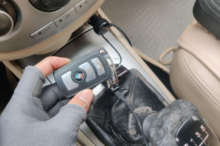 Used Buick Excelle 2011 1.6 LX-MT