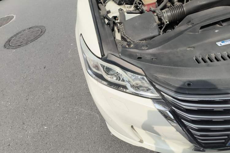 Used Toyota Crown 2015 2.0T Pioneer Edition
