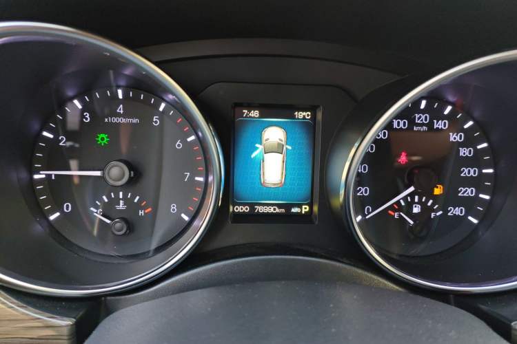 Used Haval H9 2015 2.0T Four-Wheel Drive Luxury 7-Seater