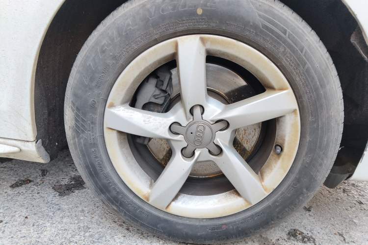 Used Audi A4L 2011 2.0 TFSI Comfort Model
