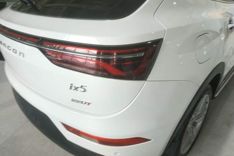 Used Dongfeng Fengon ix5 2019 220T Manual Smart Version China VI Standard