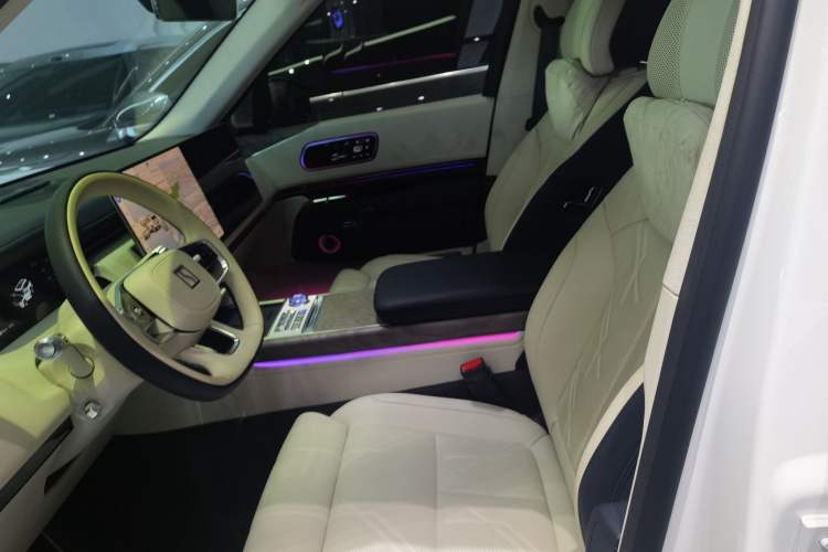 Used Zeekr 9X 2025 Ultra Edition 70kWh
