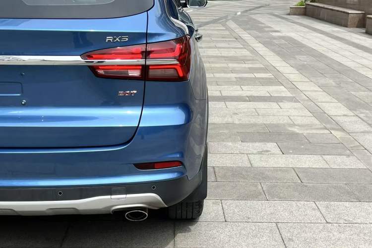 Used Roewe RX5 2016 20T Two-Wheel Drive Manual Flagship Edition
