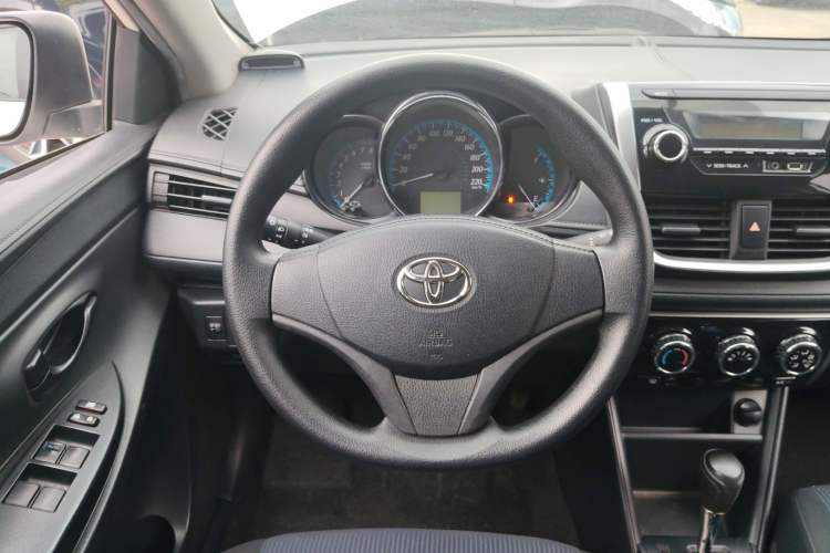 Used Toyota YARiS L Zhi Xiang 2017 1.5E CVT Dynamic Edition