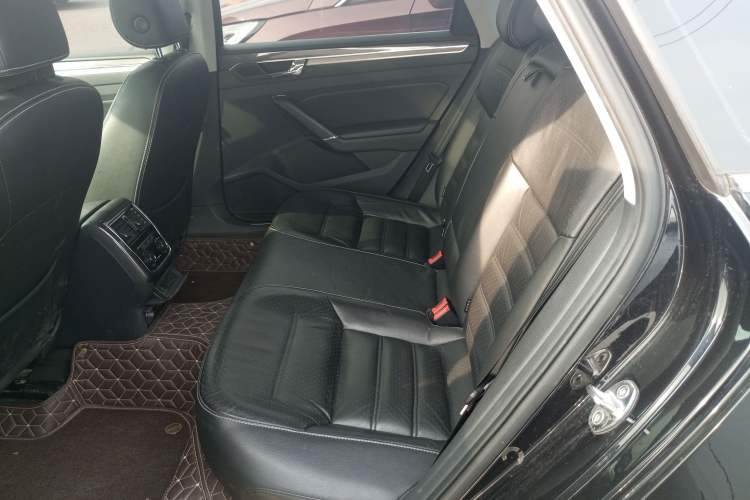 Used Volkswagen Passat 2017 330TSI DSG Prestige Edition
