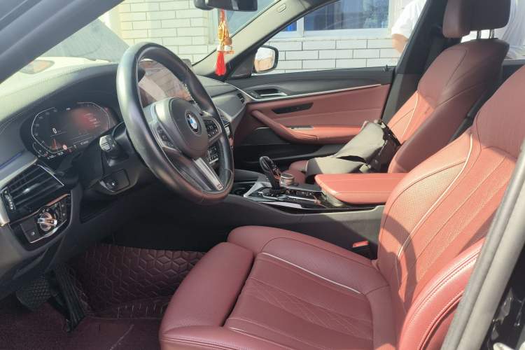 Used BMW 5 Series 2022 Restyled 530Li Leading Edition M Sport Package
