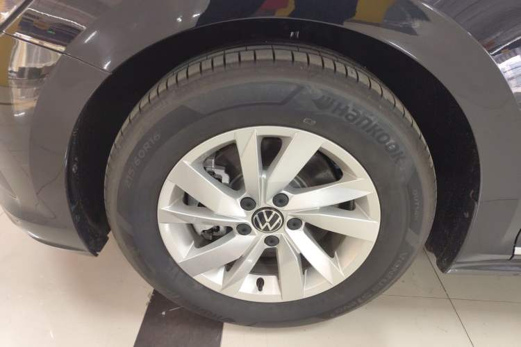 Used Volkswagen Passat 2024 280TSI Business Edition
